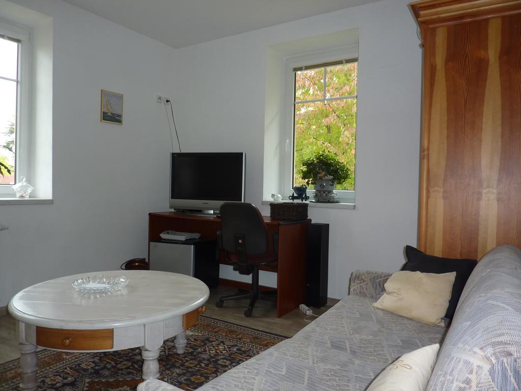 B&B En Mini-Camping Pension Kidafo Libuň 외부 사진